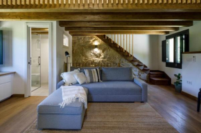 Hermoso molino restaurado a pie del río en Vigo